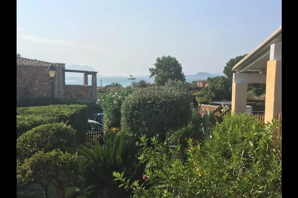 Baia Caddinas Casa Con Vista Mare Golfo Aranci Villa